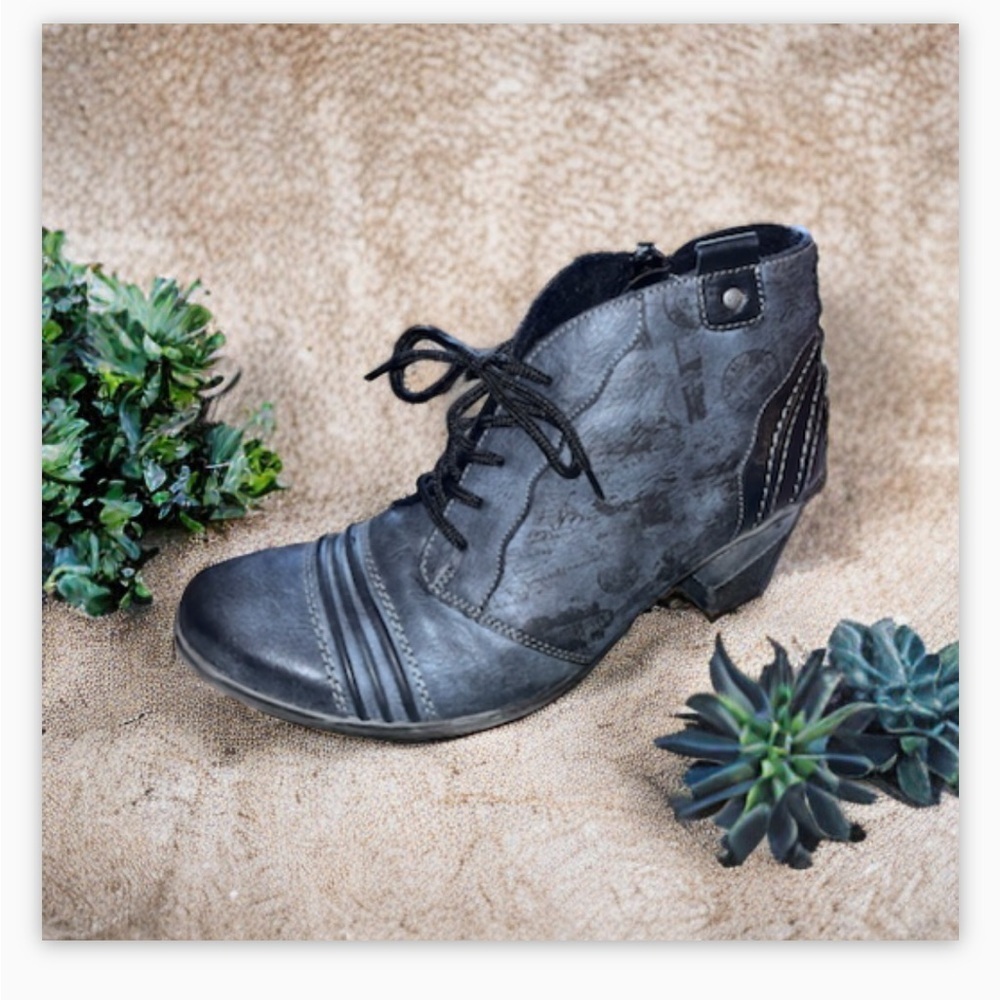 Remonte Cheyenne Distressed Gray Black Leather Lace Up Ankle Boots
Comfort 7.5 - Picture 7 of 15